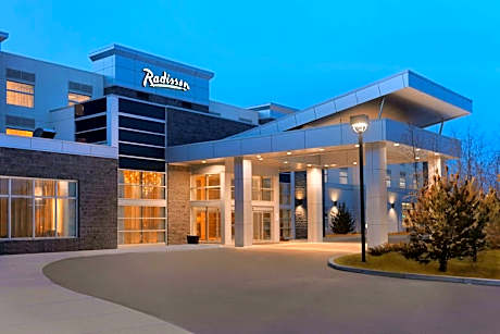 Radisson Hotel & Conference Centre Calgary Airport