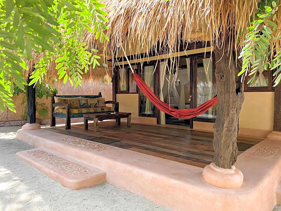 Gili Asahan Eco Lodge & Restaurant