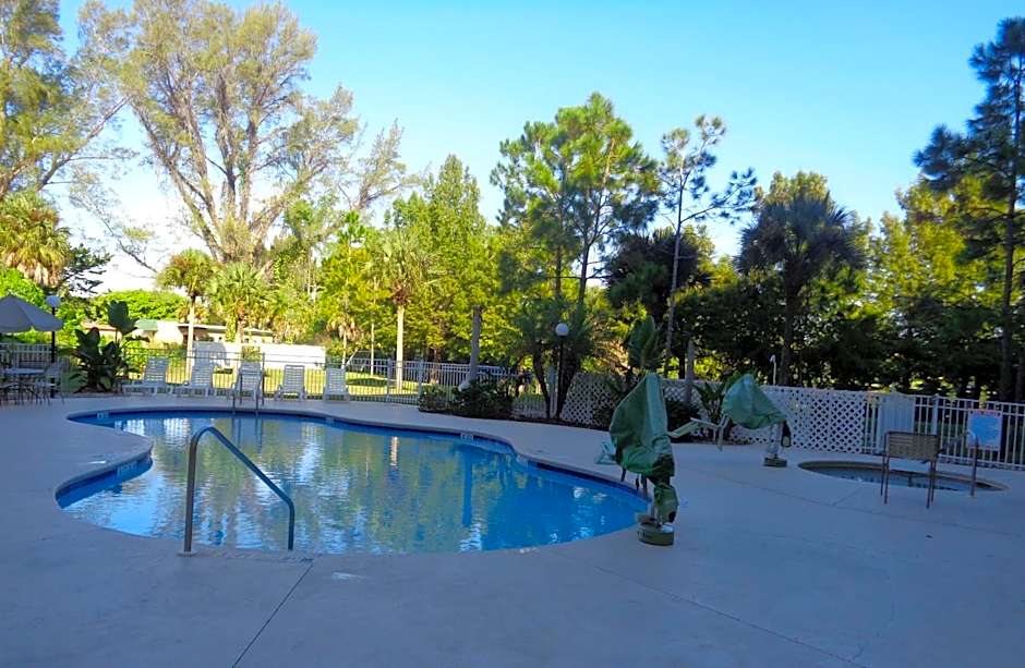 Allure Suites of Fort Myers