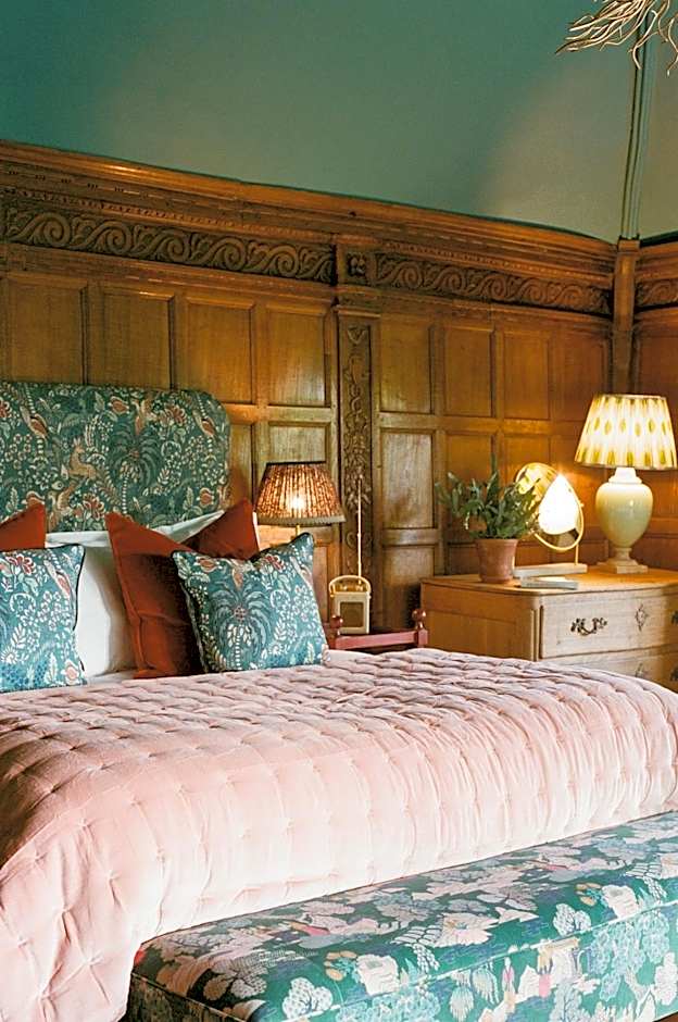 Photo 1 of 4 of Superior 1 King Bed Suite