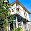Qoo Hotel