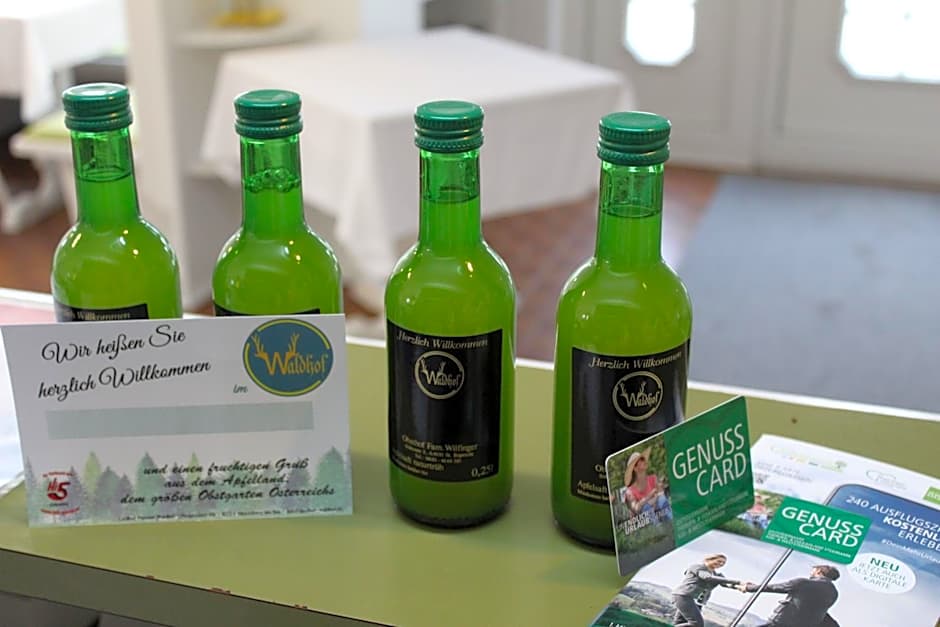 Pension Waldhof am Stubenbergsee