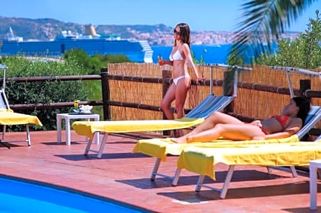 AHR Altura Hotel Porto Rafael