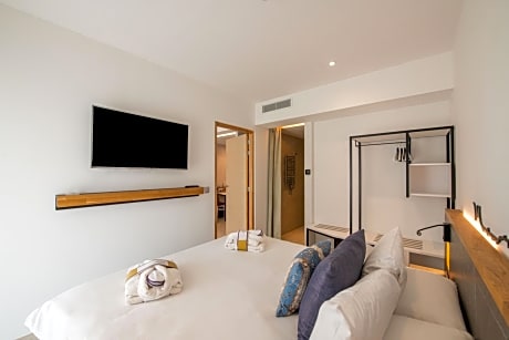 Junior Suite with One Double Bed and Sofa Bed