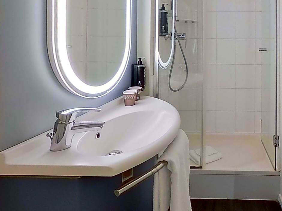 ibis Paris Brancion Parc des Expositions 15eme