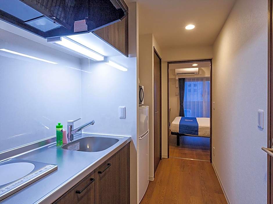 Kariyushi COndominium Resort Naha Living Inn Asahibashiekimae Annex and Premier