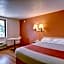 Motel 6-Chicopee, MA - Springfield