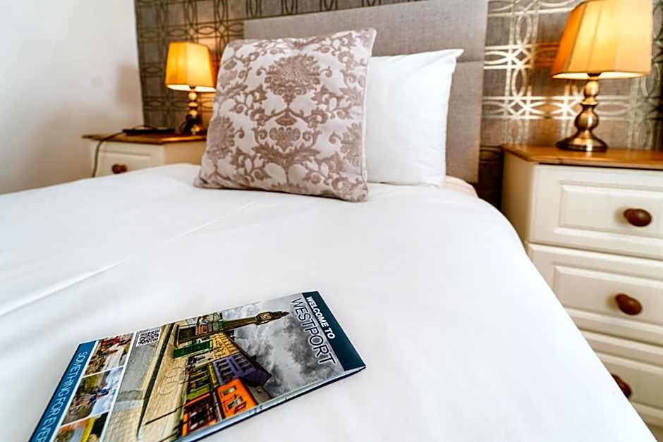 Plougastel House B&B