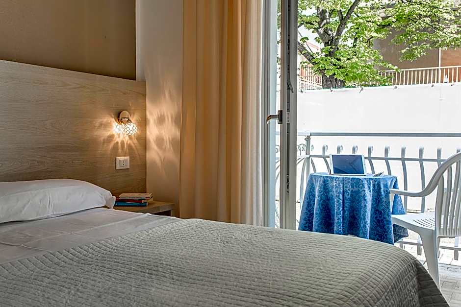 Anastasi Hotel e Residence