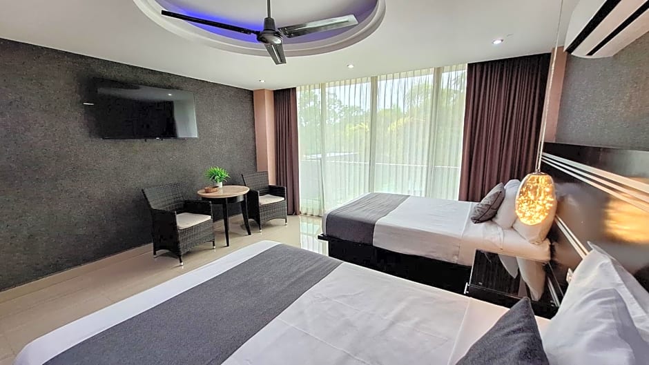 Hotel & Suites Country