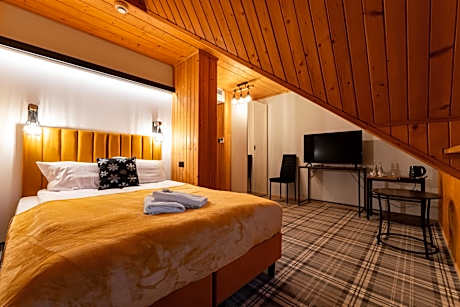 Small Double Room