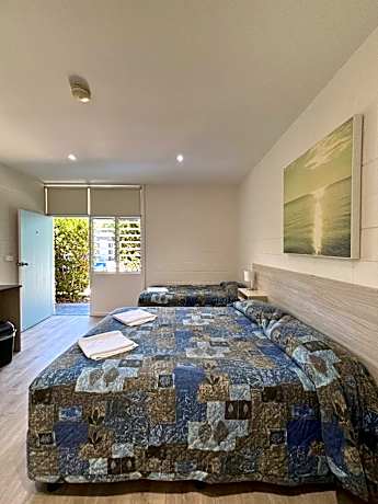 Time and Tide Hotel Motel