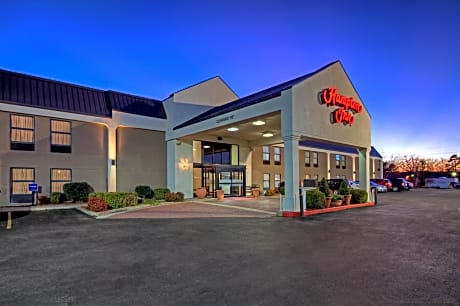 Hampton Inn Russellville