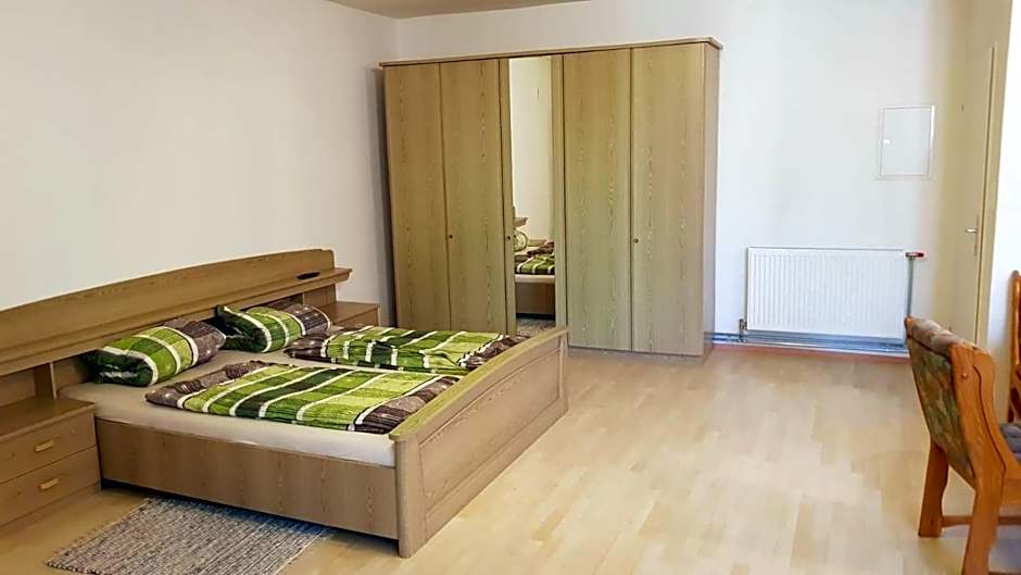 Pop's Rooms - Transilvania