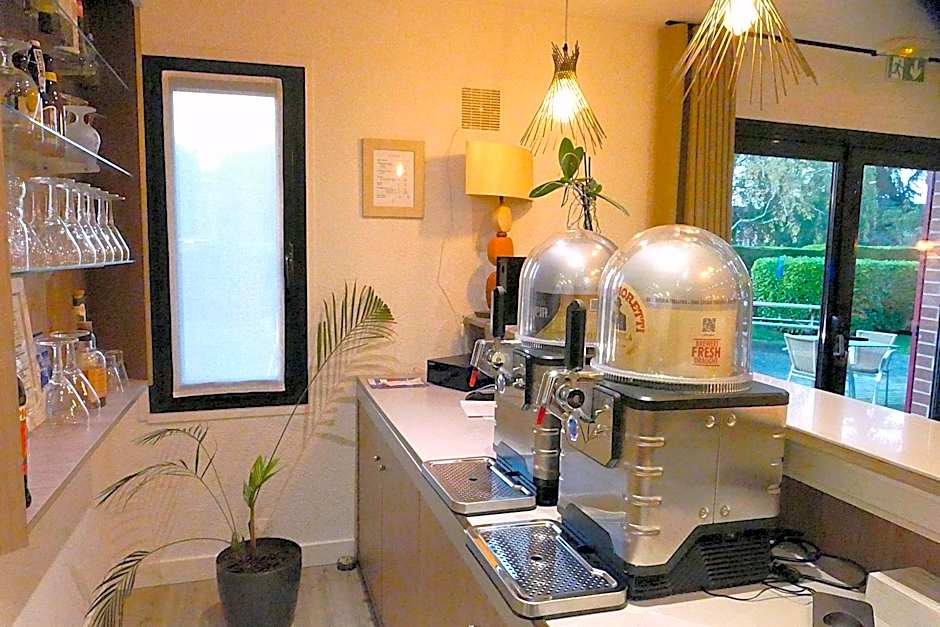 The Originals City, Hotel Le Gayant, Douai (Inter-Hotel)