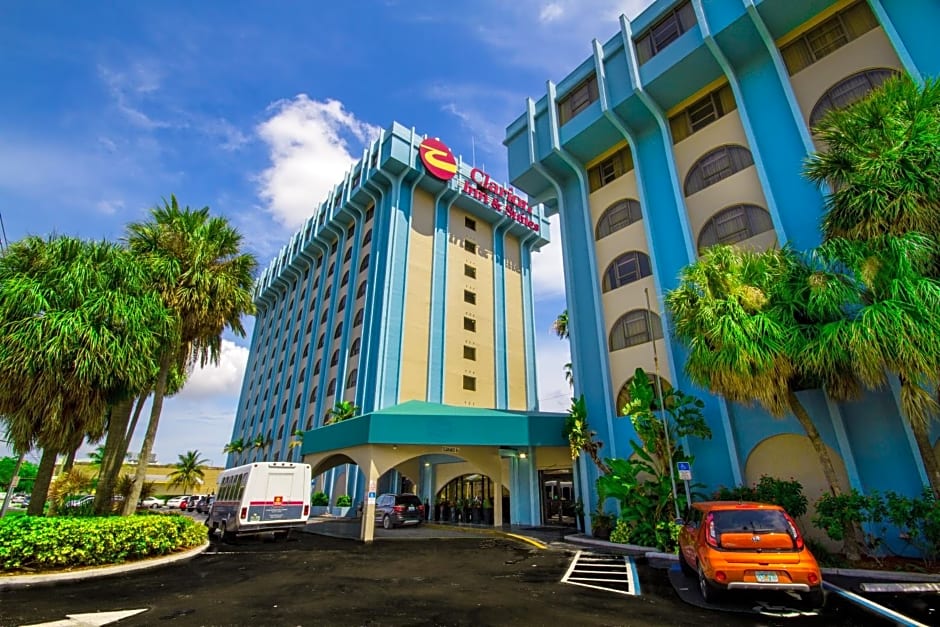 Clarion Inn & Suites Miami International Airport