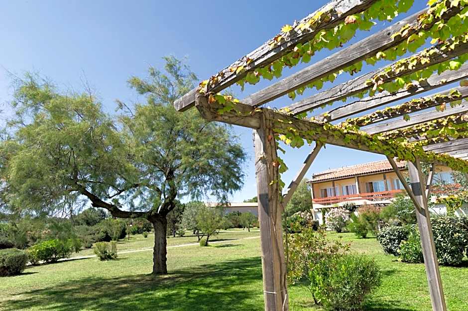 SOWELL Family Grau du Roi