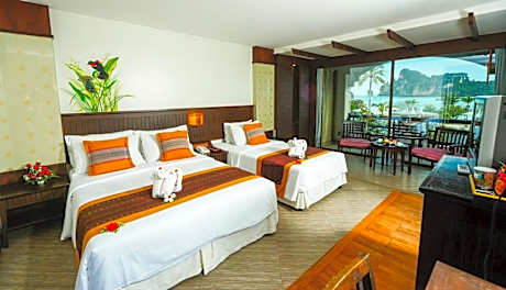 Superior Triple Room