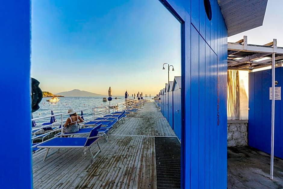 Hotel Baia Di Puolo