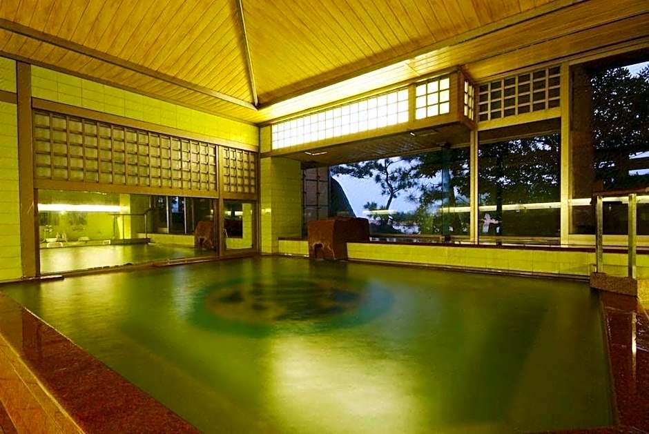 Okukinosaki Seaside Hotel