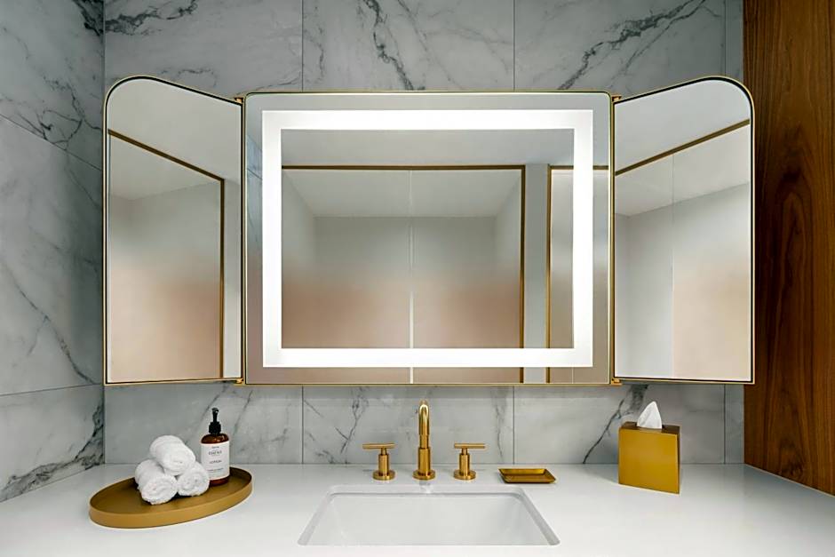 HONEYROSE Hotel, Montreal, a Tribute Portfolio Hotel