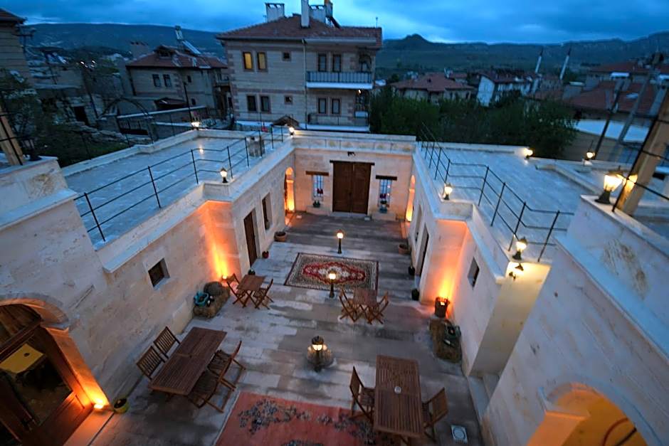 Lavinia Cappadocia Cave