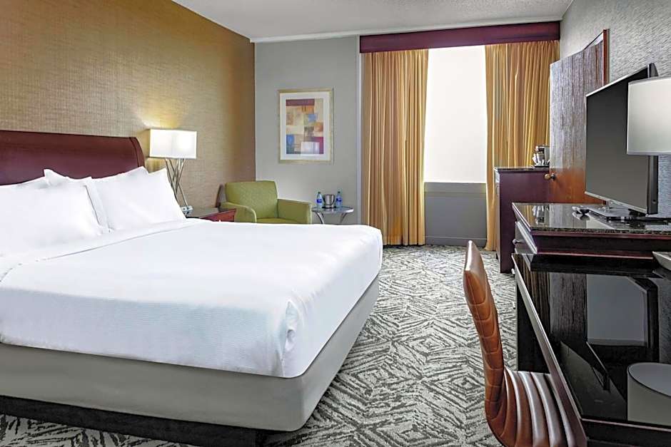 DoubleTree By Hilton Omaha Downtown