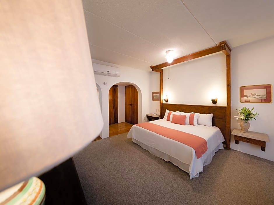 Photo 1 of 1 of Suite