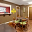 Super 8 by Wyndham Big Cabin/Vinita Area