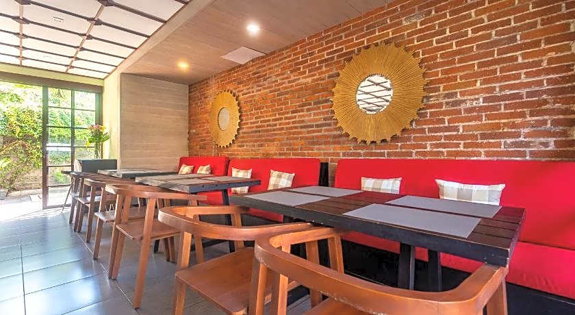 Sanur Art Villas