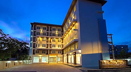 Leelawadee Grand Hotel