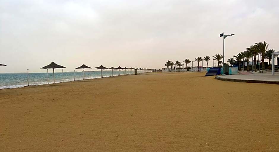 ????? ???? ??????? ???? ???? Fully Equipped Chalet Mosa Coast