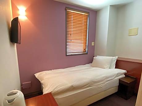 Single Room - Non-Smoking - No Daily Cleaning