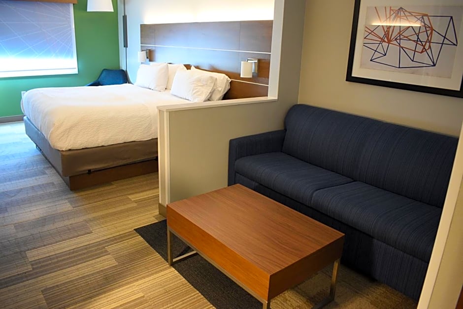 Holiday Inn Express Hotel & Suites Lincoln South By IHG