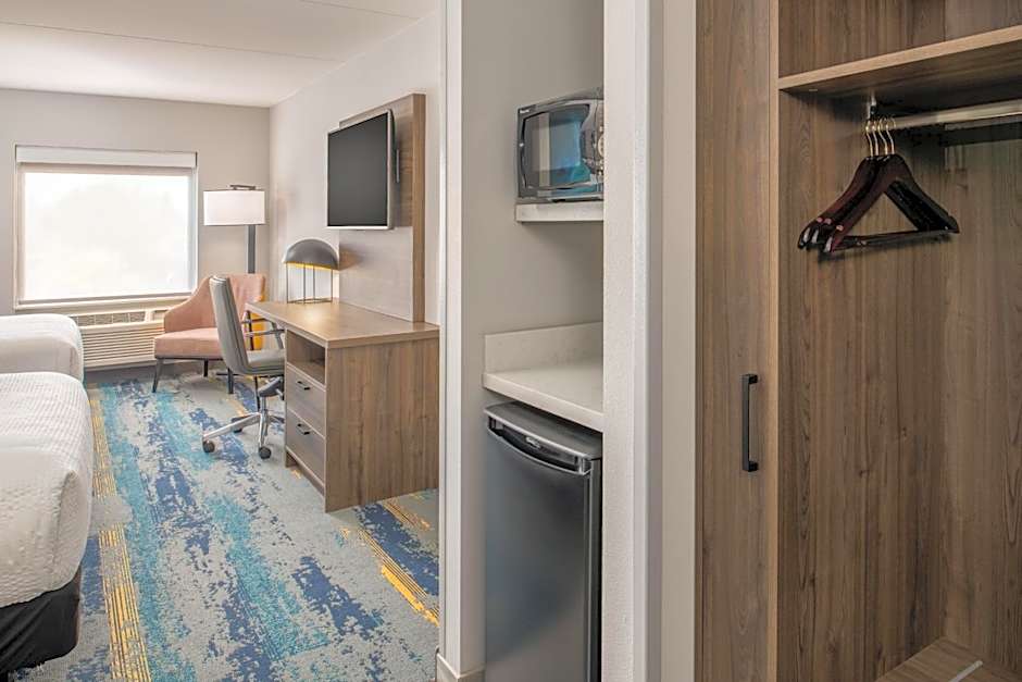 La Quinta Inn & Suites by Wyndham Spokane Downtown