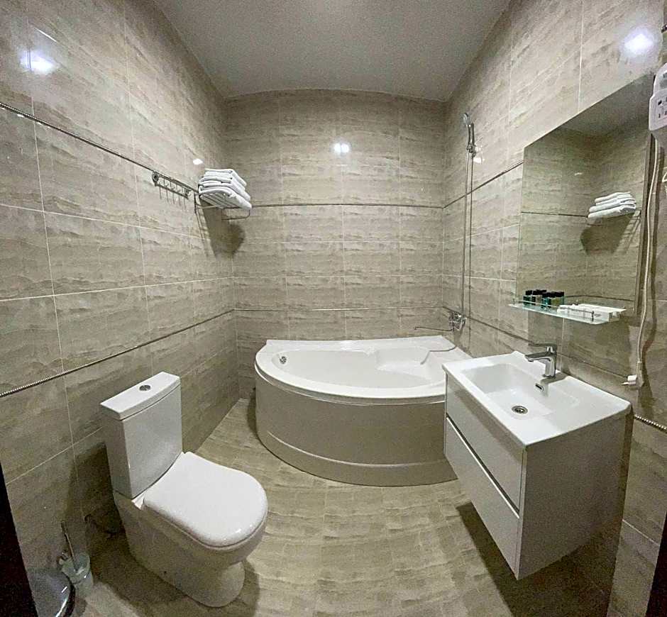 Garden Plaza Hotel