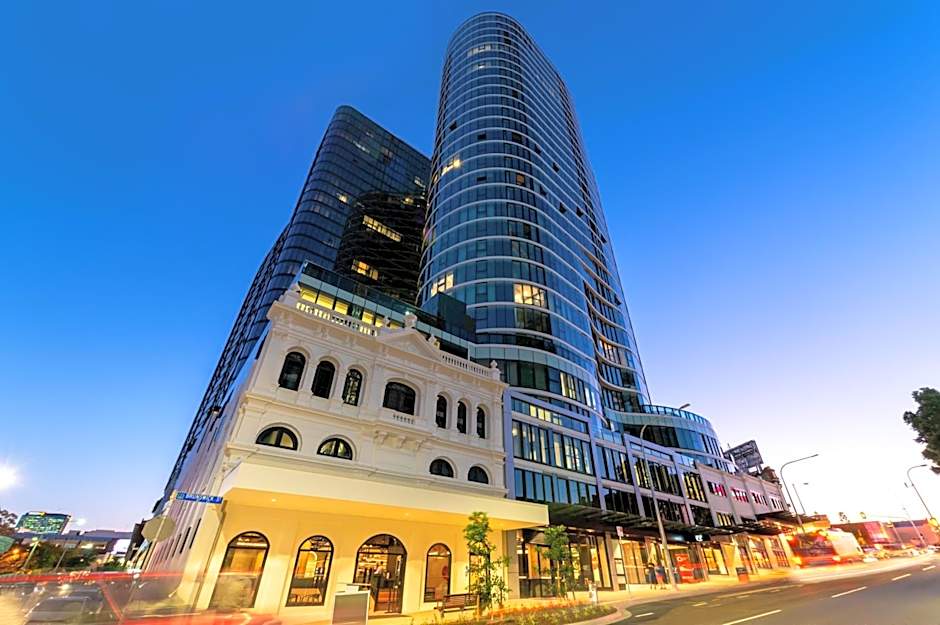 FV Brisbane by Peppers