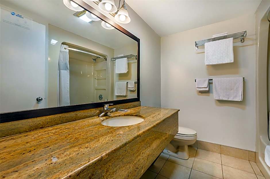 Best Western Smiths Falls Hotel