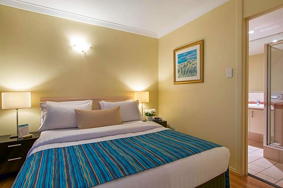 The Peninsula Riverside Serviced Apartments