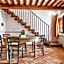 Residence with swimming-pool and thermal pools in Sorano