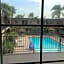 American Inn & Suites