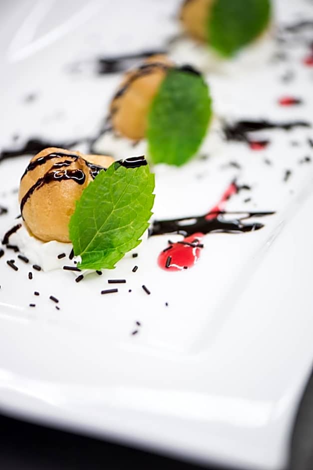 Hotel Enzian Genziana