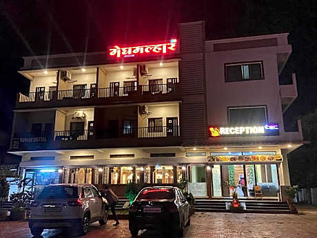 Hotel MeghMalhar Lodging