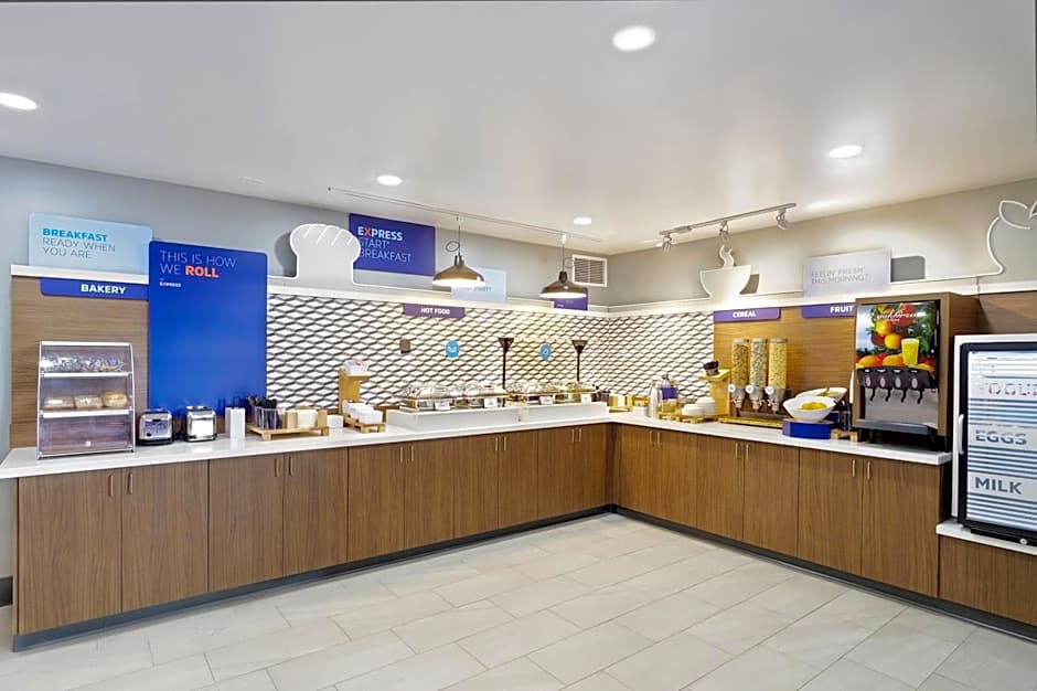 Holiday Inn Express & Suites Phoenix  Tempe By IHG