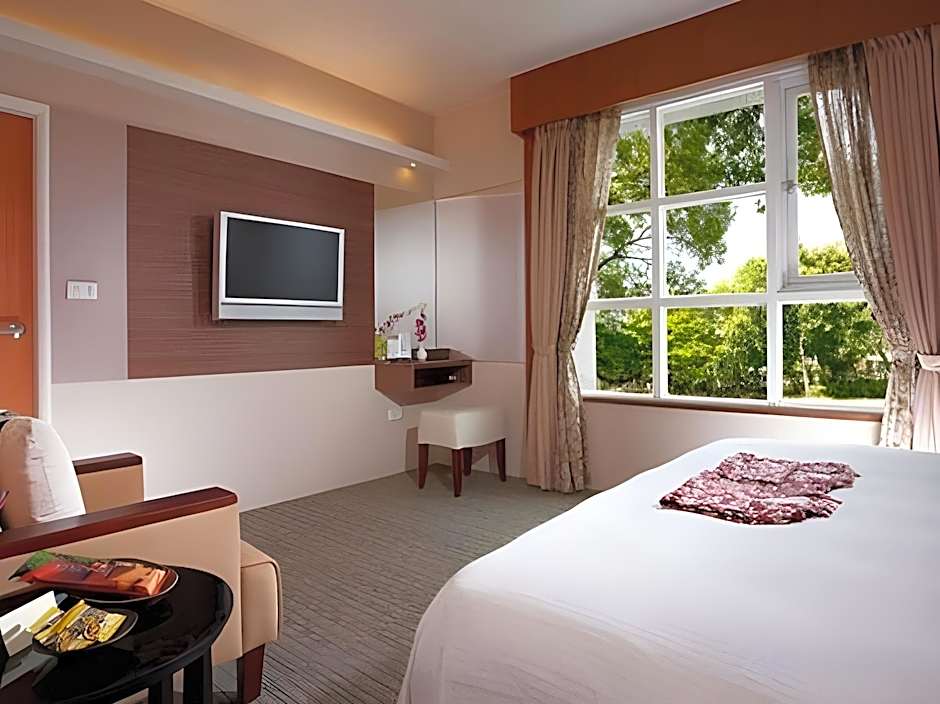 Hua Ge Hot Spring Hotel