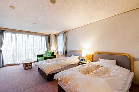 Standard  Room with Mountain View