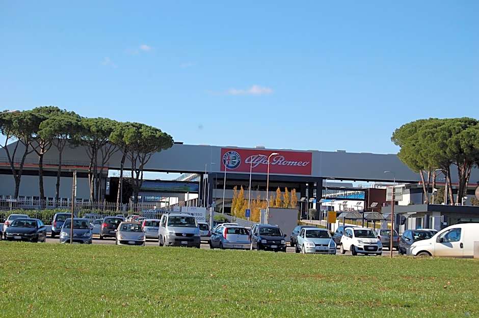 Giga Hotel