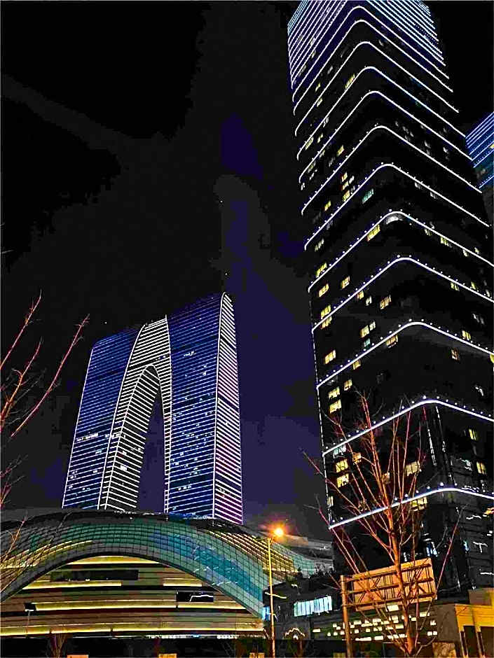 Orange Hotel Jinji Lake in Suzhou Center