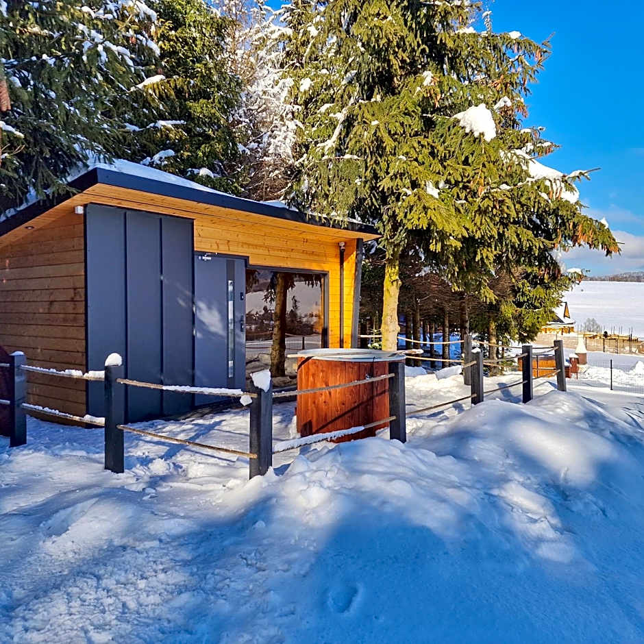 NOVAK CHALET domki z balią Krynica Zdrój