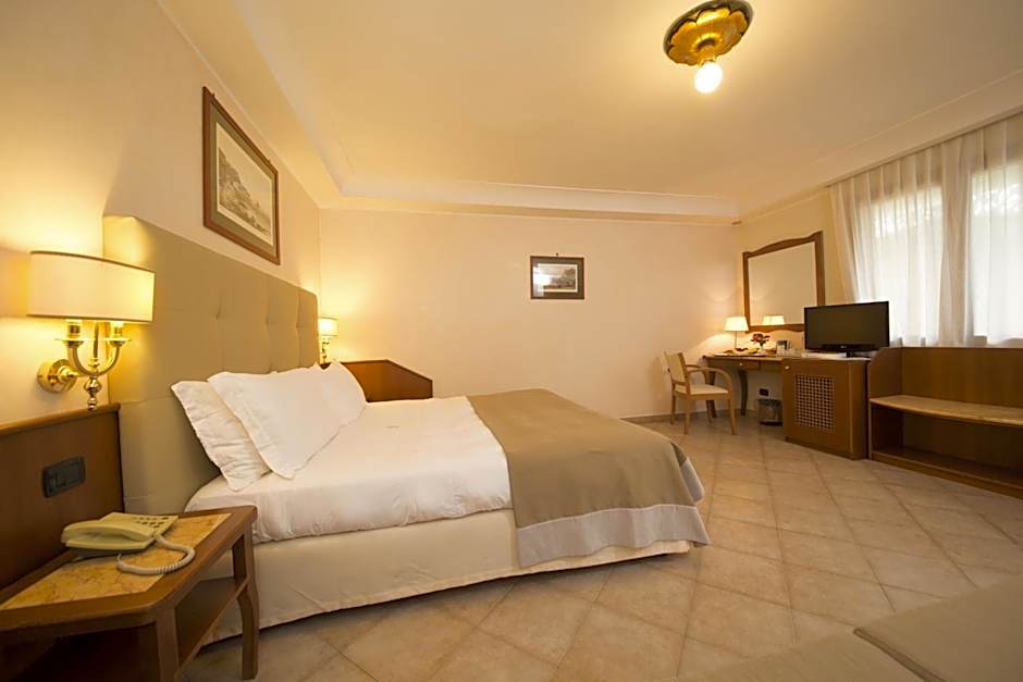 Montespina Park Hotel